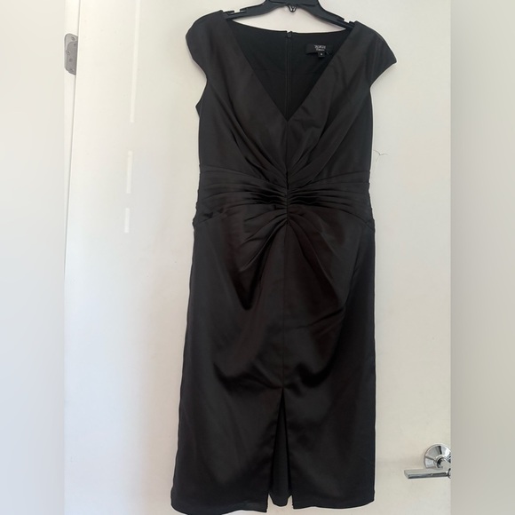 Tadashi Collection Evening Black Satin Ruched Dress - Size 8 - Picture 1 of 4